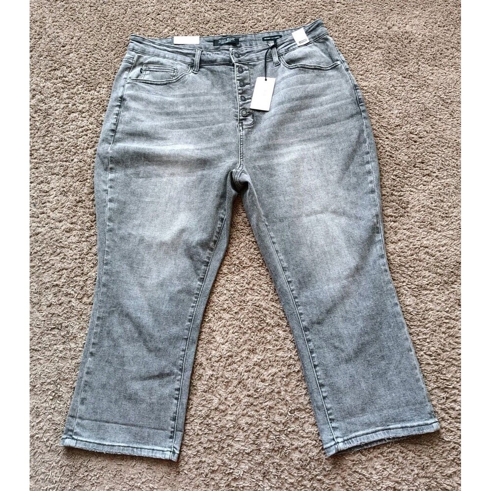 Judy Blue Gray High-Rise Button Fly Skinny Fit Capri Jeans Women's 22W